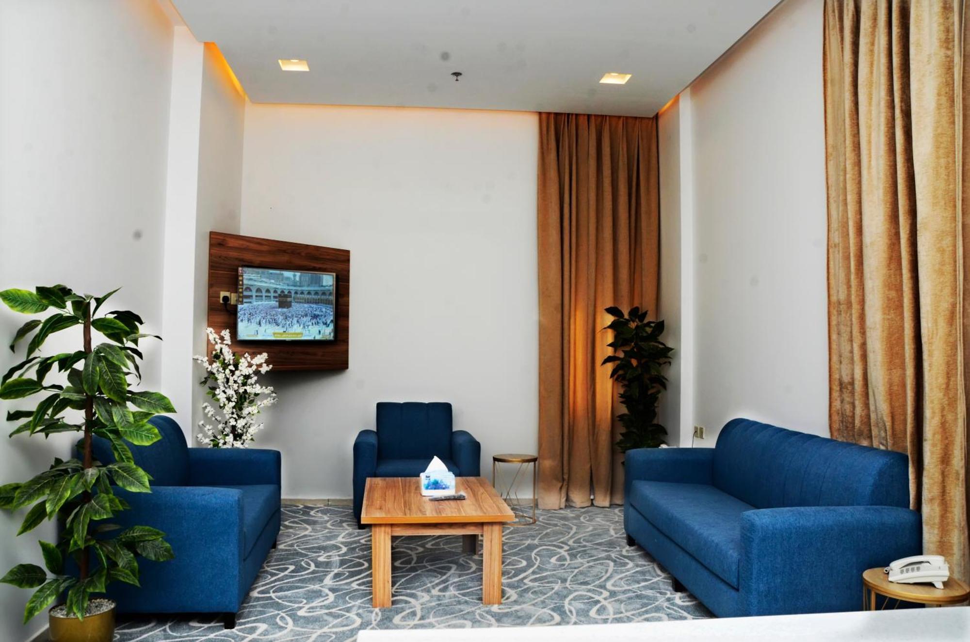 Diwan Al Nuzha Serviced * La Mecque